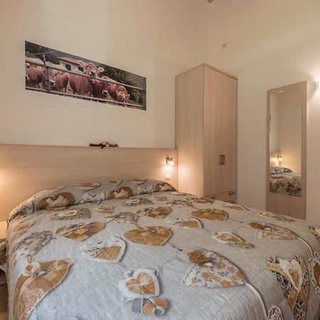 Ferienwohnung Nonno Bigi Tulipano Tremosine Exterior foto